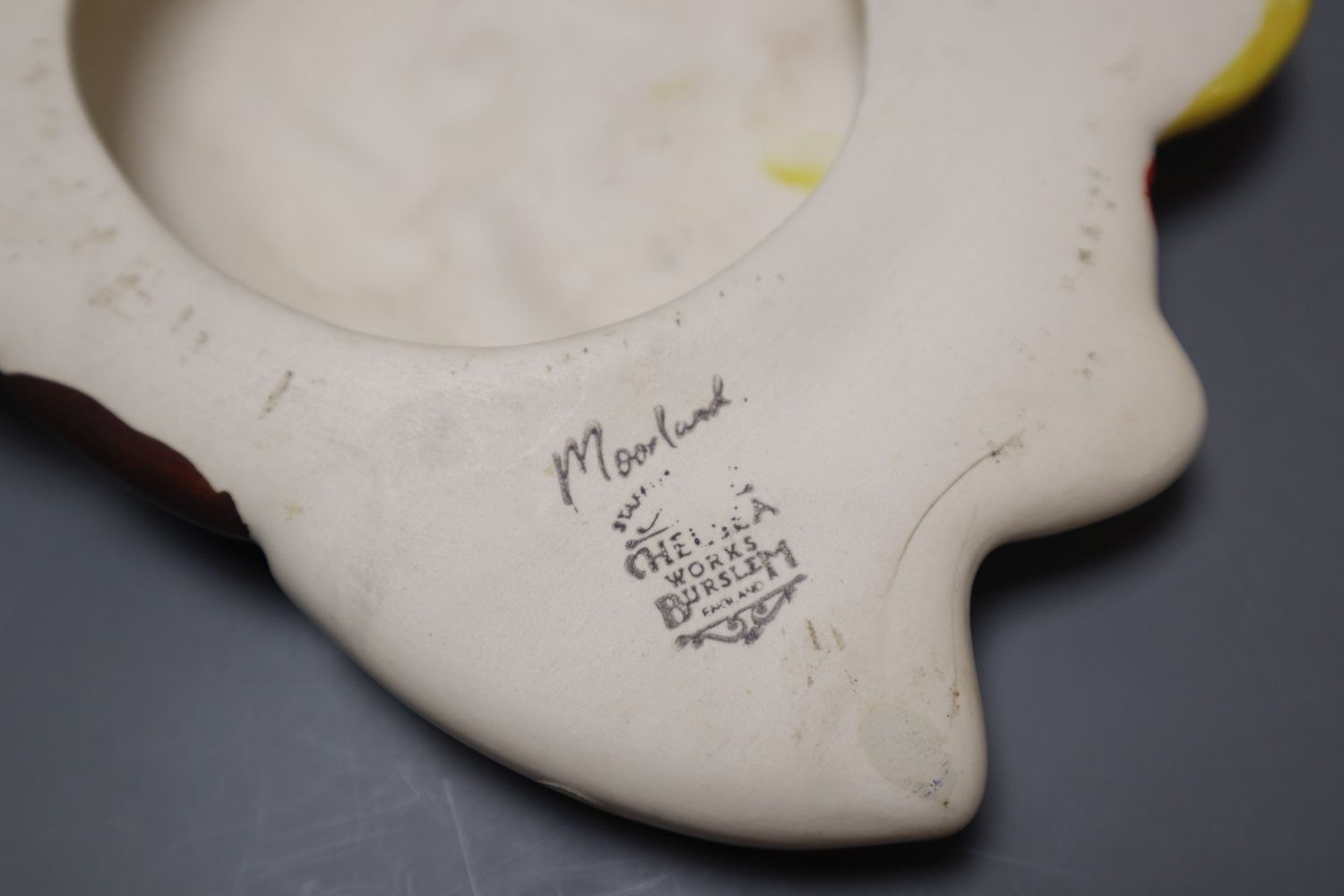 Female portraits in the style of Clarice Cliff, two signed Chelsea Works, Burslem, signature Moorland, tallest 18cm (5)